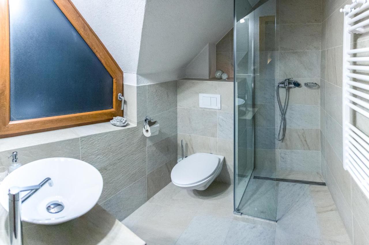 Apartmany A Studia Villa Flora 利托福卡西尼克 外观 照片